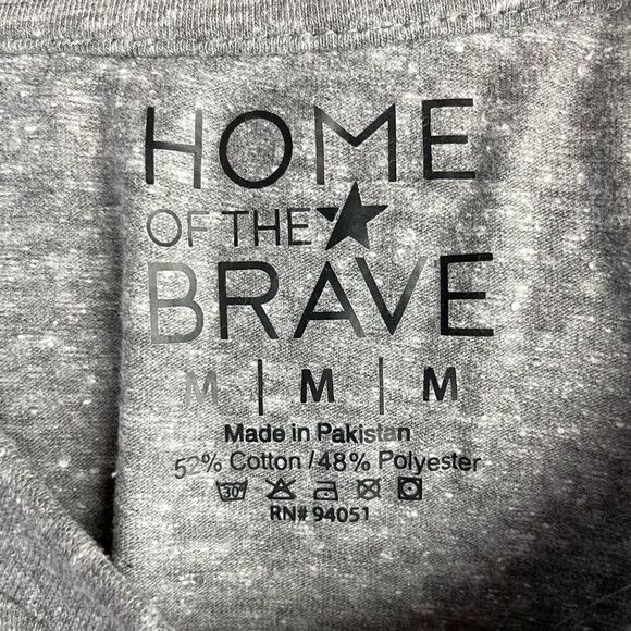 NWOT USA T-Shirt Size M - Picture 5 of 5